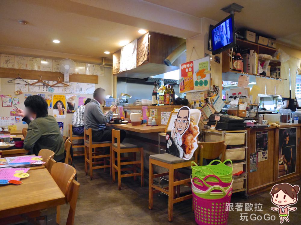 日本大阪美食｜普通的食堂，好吃又大份量的超值套餐，還有居酒屋時間！(千日前道具街美食、普通の食堂いわま、難波)
