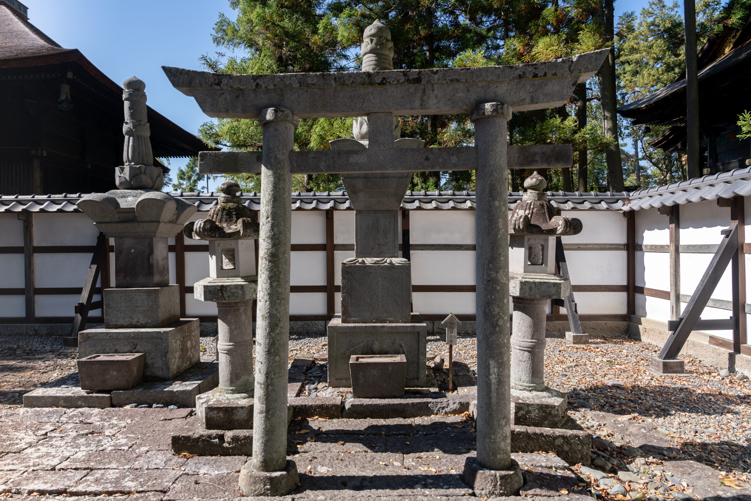 日本長野景點｜真田十代松代城下町散策、挑戰松代燒製陶體驗與享受ろくもん六文觀光列車主廚的美味宴席料理(真田邸、文武學校、松代陶苑、川中島古戰場史跡公園、割烹きたざわ、長野大都會飯店)