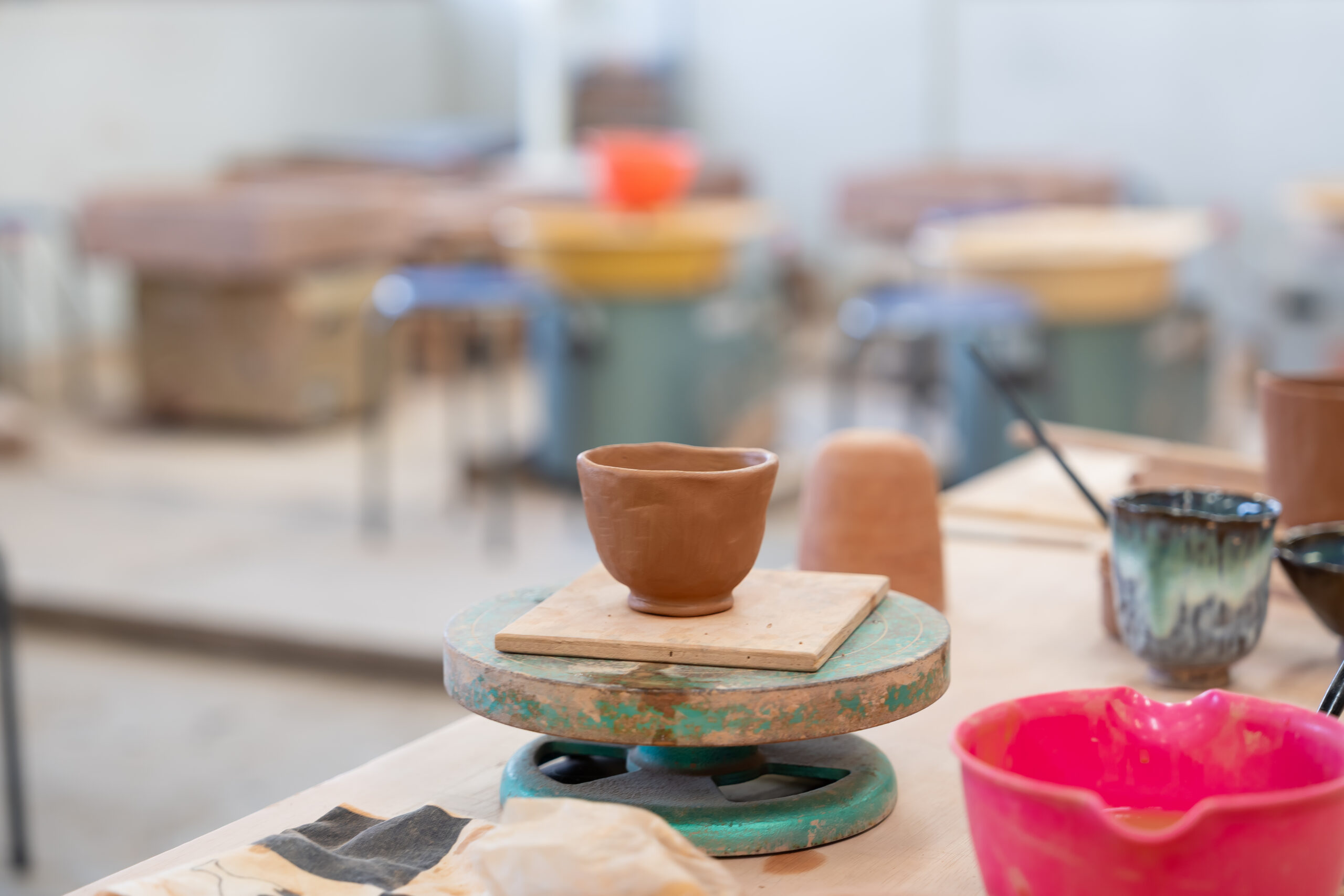 日本長野景點｜真田十代松代城下町散策、挑戰松代燒製陶體驗與享受ろくもん六文觀光列車主廚的美味宴席料理(真田邸、文武學校、松代陶苑、川中島古戰場史跡公園、割烹きたざわ、長野大都會飯店)