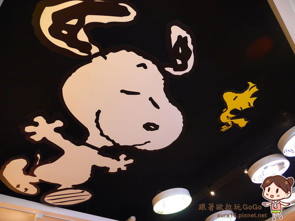 高雄左營美食｜查理布朗咖啡，史努比迷的最愛 (史努比咖啡店、Charlie Brown Café、Charlie Brown Cafe) @歐拉。旅行不孤單