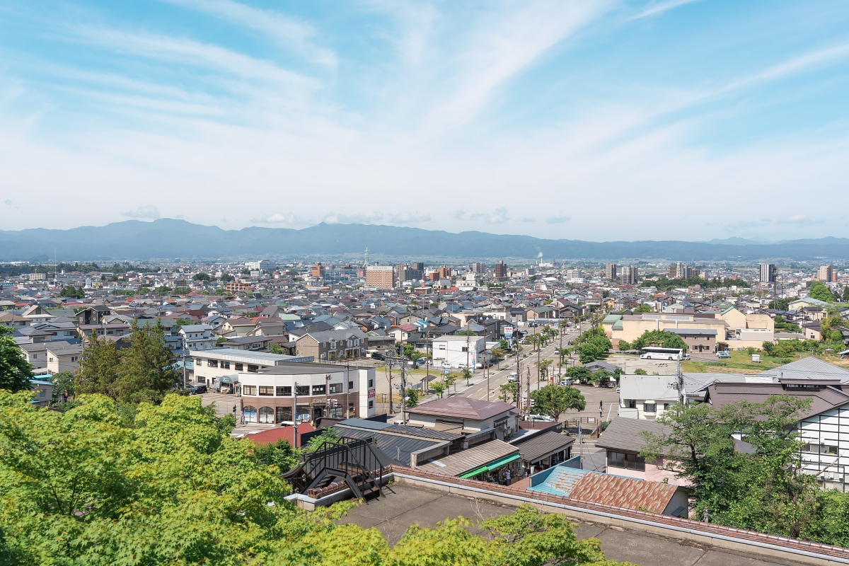 日本福島景點｜飯盛山榮螺堂永遠不會迎面相遇的神奇建築奇觀，雙螺旋樓梯設計造就奇幻空間與感官錯覺(会津さざえ堂、円通三匝堂)