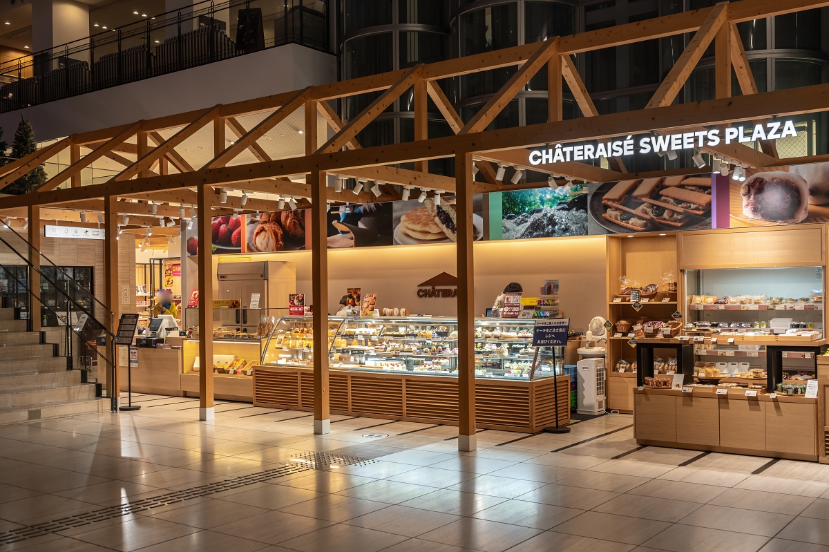 日本長野美食景點｜中野市採果體驗驚人發現！吃蘋果長大的信州牛壽喜燒甜嫩又超值！(信州Fruit Land、福田屋、CHÂTERAISÉ HOTEL長野、お寺カフェ寺粥御膳)