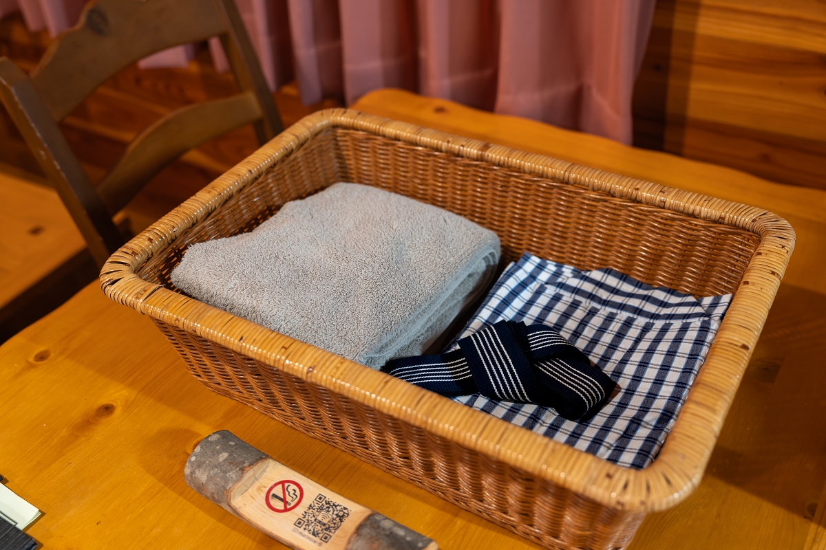 日本長野美食景點|騎乘腳踏車暢遊飯山市區,體驗療癒山林入住童話般的森林小木屋(鍋倉高原森之家、信越自然鄉活動中心、塩崎農園、正受庵、高橋まゆみ人形館、パイパティローマ) 日本長野美食景點|騎乘腳踏車暢遊飯山市區,體驗療癒山林入住童話般的森林小木屋(鍋倉高原森之家、信越自然鄉活動中心、塩崎農園、正受庵、高橋まゆみ人形館、パイパティローマ)