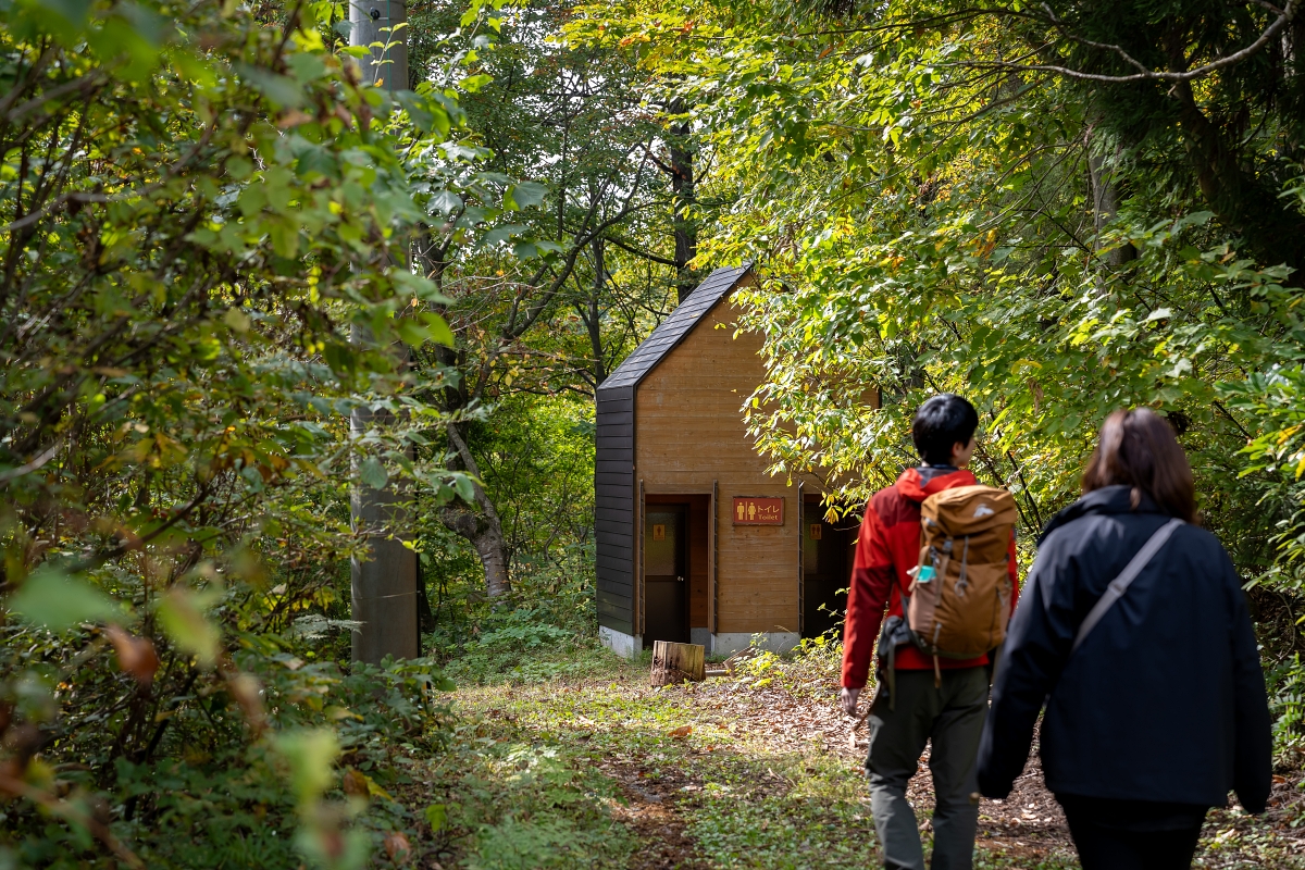 日本長野美食景點|騎乘腳踏車暢遊飯山市區,體驗療癒山林入住童話般的森林小木屋(鍋倉高原森之家、信越自然鄉活動中心、塩崎農園、正受庵、高橋まゆみ人形館、パイパティローマ) 日本長野美食景點|騎乘腳踏車暢遊飯山市區,體驗療癒山林入住童話般的森林小木屋(鍋倉高原森之家、信越自然鄉活動中心、塩崎農園、正受庵、高橋まゆみ人形館、パイパティローマ)